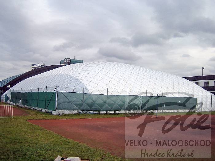 Plachta na tenisovou halu 45x30m - termoizolační