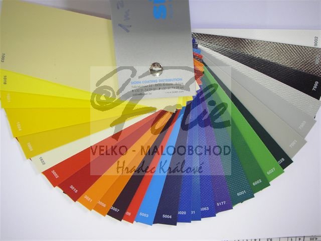 Plachta PVC 630g/m2 s oky - NA MÍRU