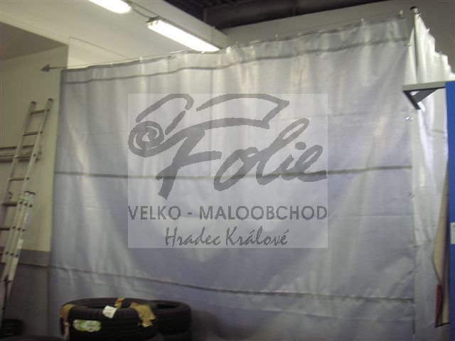 Závěs z kašírované folie 250g/m2 Šedé