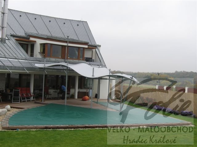 Plachta na bazén bezpečnostní síť Zelená - 1m2 Plachta na bazén bezpečnostní síť Zelená - 1m2