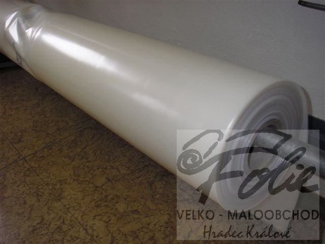 Plachta AGRO 6x100m UV 0,17mm Plachta AGRO 6x100m UV 0,17mm