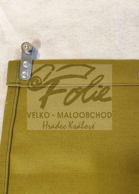 Závěs z termoizolační látky Khaki zelené s jezdci