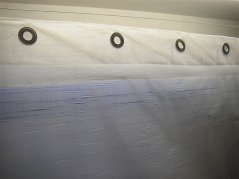 Plachta zakrývací kašírovaná 175g/m2 Mléčná s oky - NA MÍRU