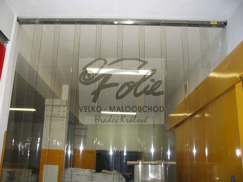 Folie čirá Crystal 2mm š.20cm - METRÁŽ