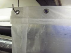 Plachta zakrývací kašírovaná 140g/m2 Mléčná s oky - NA MÍRU